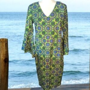 Ashro kelly green kaleidoscope vibrant print bell sleeves  sheath dress sz 10